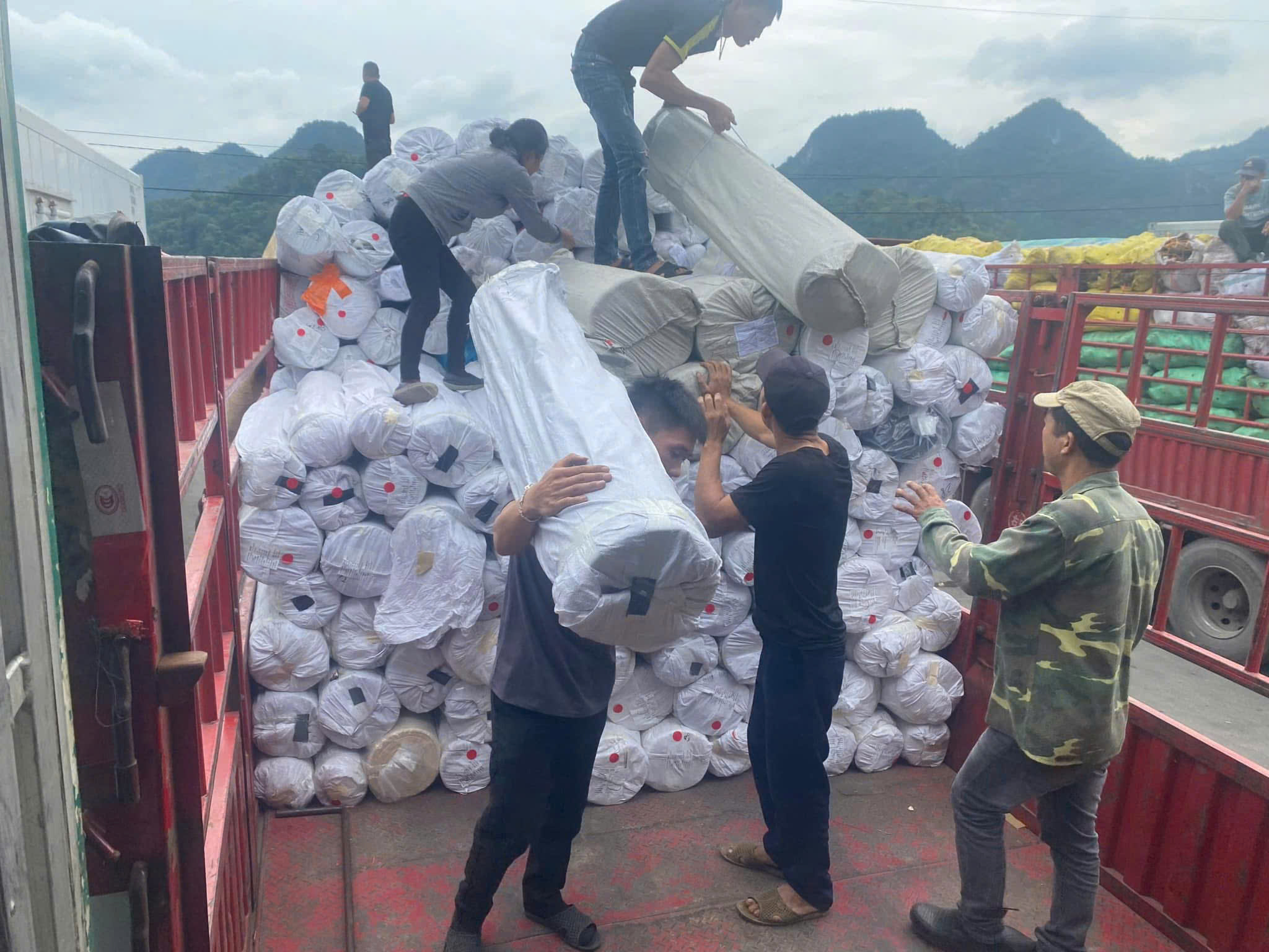 nhap hang trung quoc gia re